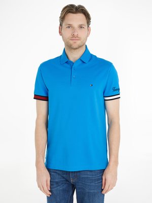 Poloshirt in Piqué-Qualität mit Kontraststreifen, Slim Fit 
