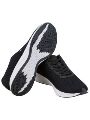 Ultraleichter-Microfaser-Sneaker-in-Runner-Form