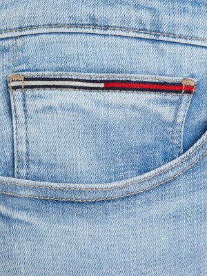 Helle-Jeans-in-Used-Optik,-Slim-und-Tapered-Fit-