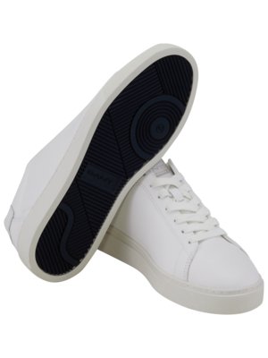 Low-Top-Sneaker-aus-Glattleder-mit-Kontrast-Details