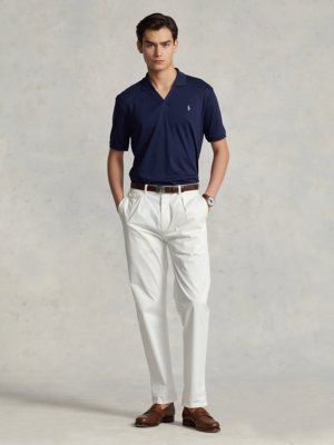 Poloshirt-In-Jersey-Qualität-mit-V-Ausschnitt