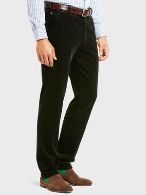 Cordhose Bonn aus Bio-Baumwolle mit Stretchanteil, Modern Fit