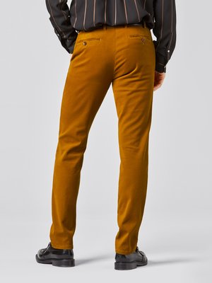 Cordhose Bonn aus Bio-Baumwolle mit Stretchanteil, Modern Fit 