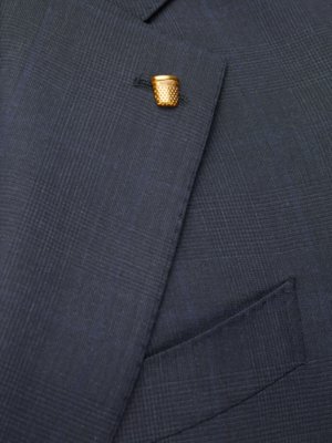Anzug-aus-Schurwolle-mit-Check-Muster