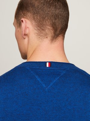 Pullover-in-melierter-Optik-mit-Logo-Stickerei