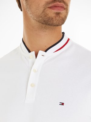 Piqué-Poloshirt mit Stehkragen und Streifen-Akzenten, Slim Fit