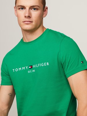 T-Shirt mit gesticktem Label-Schriftzug, Slim Fit