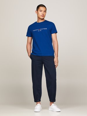 T-Shirt-mit-gesticktem-Label-Schriftzug,-Slim-Fit