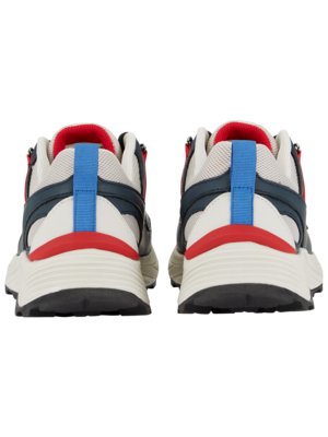 Hybrid-Sneaker-mit-Leder--und-Mesh-Details