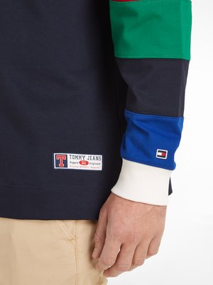 Rugby Shirt mit farbigen Streifen 
