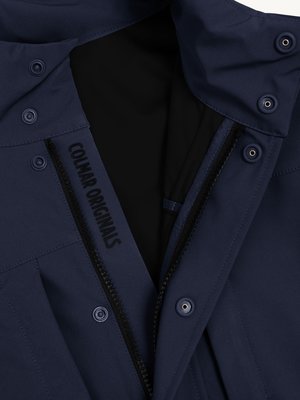 Fieldjacket-in-Softshell-Qualität-mit-Logo-Patch