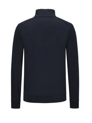 Fleece-Sweatshirt-mit-Half-Zip-und-Label-Patch-am-Arm