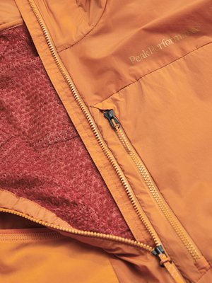 Leichte Jacke mit Stretchanteil und Label-Print