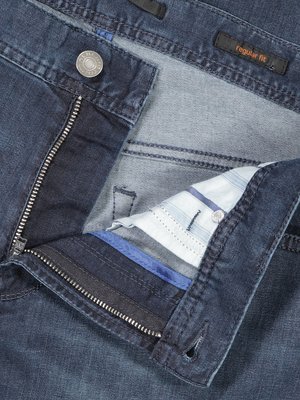 Softe Light Tencel-Jeans mit Stretchanteil, Regular Fit