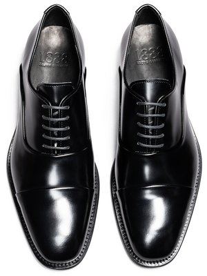  Oxford-Schuhe WELLS aus schwarzem Glanzleder