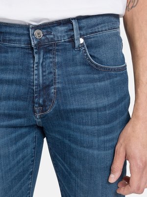 Jeans-John-in-Used-Optik-mit-Stretchanteil,-Slim-Fit