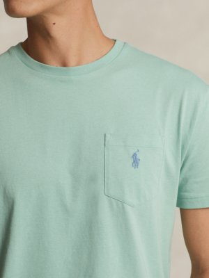 T-Shirt-aus-Baumwolle-mit-Brusttasche-