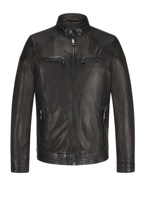 Lederjacke im Biker-Stil