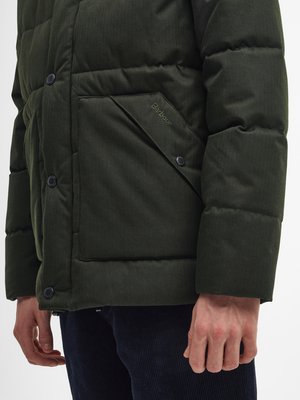 Steppjacke Brampton in Puffer-Optik mit FibreDown-Isolierung