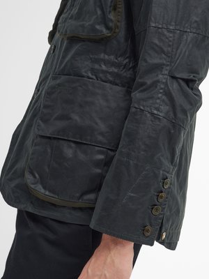 Gewachstes Fieldjacket mit abtrennbarer Kapuze und Sturmriegel