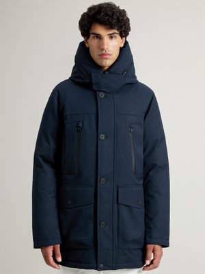 Arctic Parka mit Kapuze und Daunenfüllung