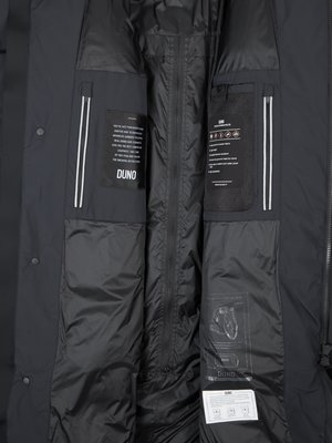 Ultraleichter Daunenparka mit Stretchanteil und Logo-Aufnäher