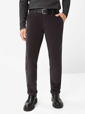 Cordhose Jim mit Stretchanteil