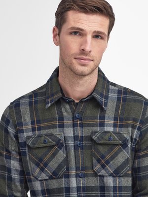 Overshirt in Flanell-Qualität, Tailored Fit