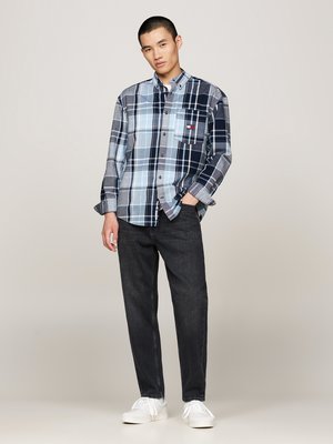 Overshirt in Flanell-Qualität mit Check-Muster, Relaxed Fit