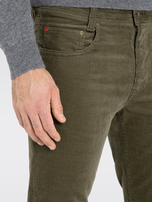 5-Pocket-Cordhose mit Stretchanteil