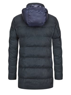 Steppjacke mit Micro-Daune und heraustrennbarer Blende