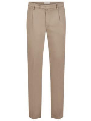 Chino mit Bundfalte und Stretchanteil, Slim Fit