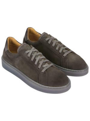 Low Top Sneaker aus Veloursleder