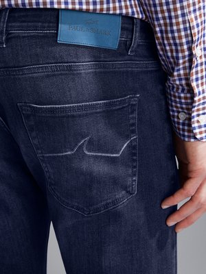 Jeans mit Lyocell- und Stretchanteil