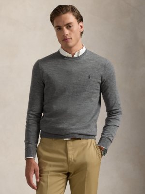 Leichter Pullover aus Merinowolle, Slim Fit