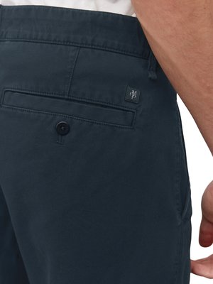 Chino mit Stretchanteil, Shaped Fit