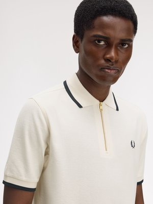 Poloshirt aus Baumwoll-Krepp mit Logo-Aufnäher