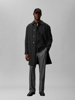 Anzughose aus einem Mischgewebe mit Bügelfalte, Slim Fit