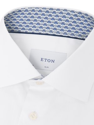 Unifarbenes Twill-Hemd mit Kentkragen und Ausputz, Slim