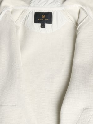 Sweatjacke mit Kapuze und Logo-Patch am Arm