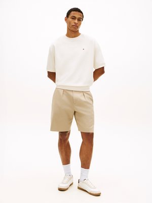 Low Top-Sneaker aus einem Mesh-Veloursleder-Mix