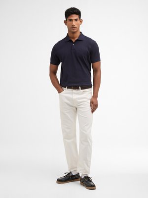 Strick-Poloshirt aus Baumwolle mit Struktur, Tailored Fit