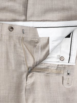 Anzug aus Wolle mit Seide und Leinen, Shaped Fit