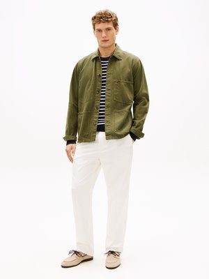 Overshirt aus einem Baumwoll-Denim mit Brusttasche