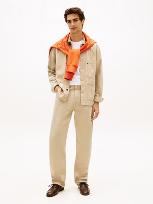 Overshirt aus einem Baumwoll-Denim mit Brusttasche