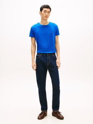 Stretch-T-Shirt mit kleiner Logo-Stickerei, Slim Fit