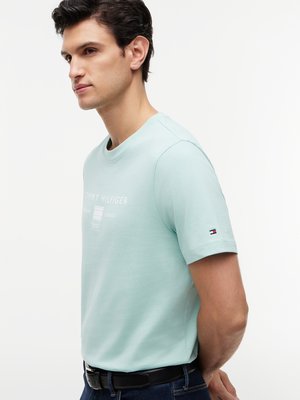 Softes T-Shirt mit Label-Schriftzug, Regular