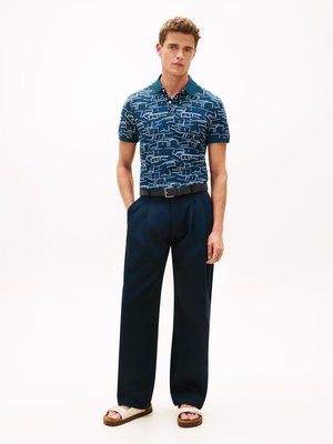 Piqué-Poloshirt mit Print und Logo-Stickerei, Regular Fit
