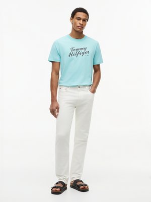 Baumwoll-T-Shirt mit Label-Schriftzug, Regular