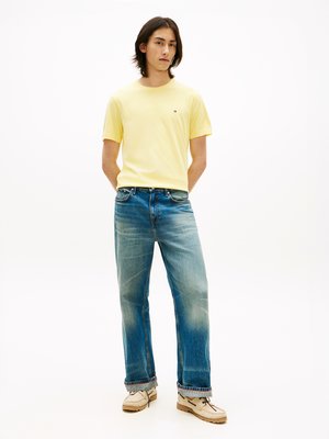 Softes T-Shirt mit kleiner Logo-Stickerei, Regular Fit